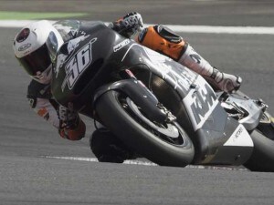 Mika Kallio in sella alla KTN RC16 con cui debutterà come wild card al GP di Valencia / Getty