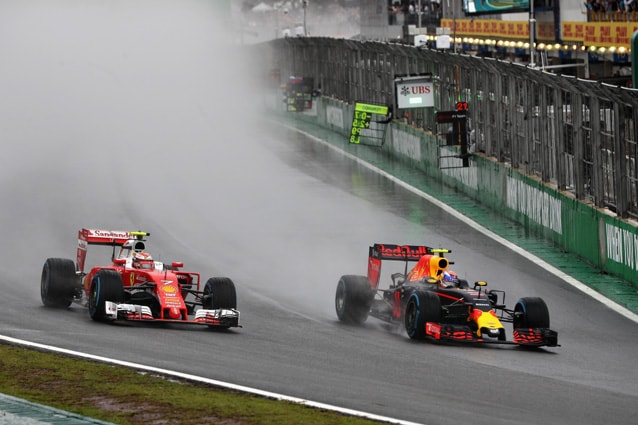 Max Verstappen in azione sulla pista di Interlgos – Getty Images
