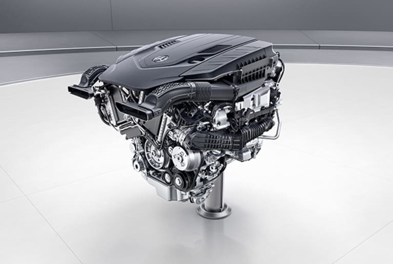Mercedes V8 M 176