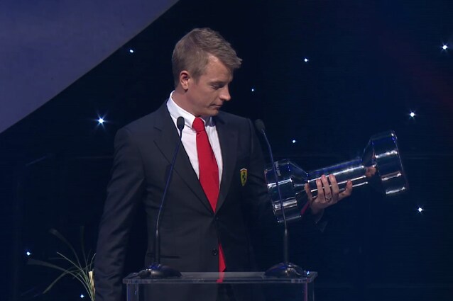 Kimi Raikkonen premiato nel corso dello Sport Gala di Helsinki