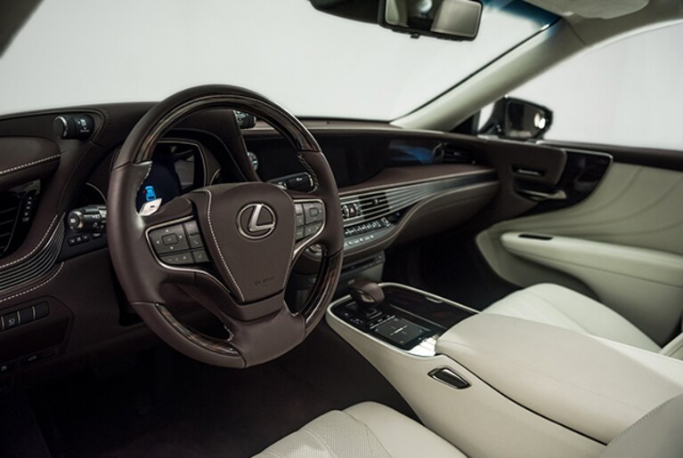 Lexus LS 500