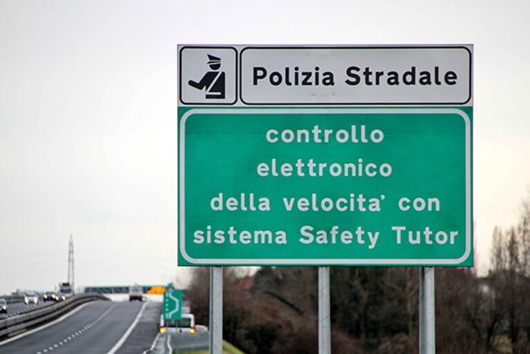 Cartello Tutor
