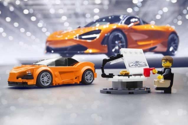 McLaren 720S, la nuova supercar diventa di Lego