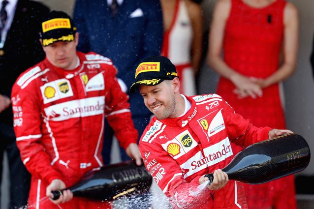 Sebastian Vettel e Kimi Raikkonen festeggiano la prima doppietta – Getty Images