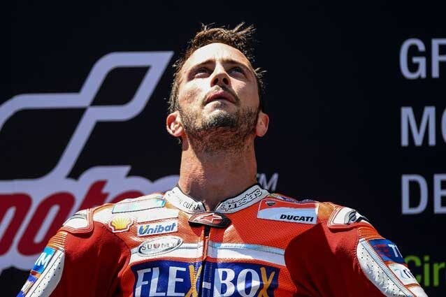 Andrea Dovizioso sul gradino più alto del podio del Gp di Catalunya / Getty