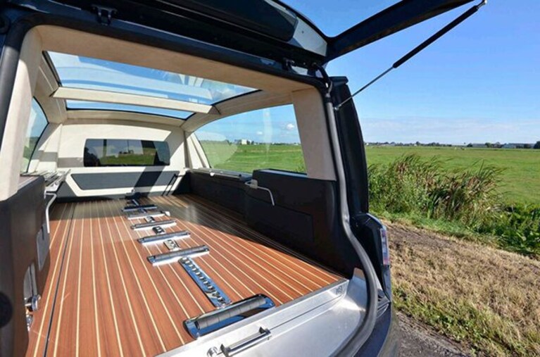 tesla-model-s-hearse-remetzcar