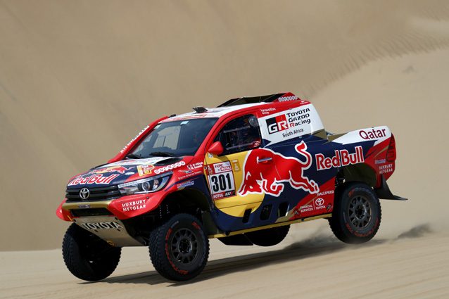 Nasser Al–Attiyah con la sua auto – Getty Images
