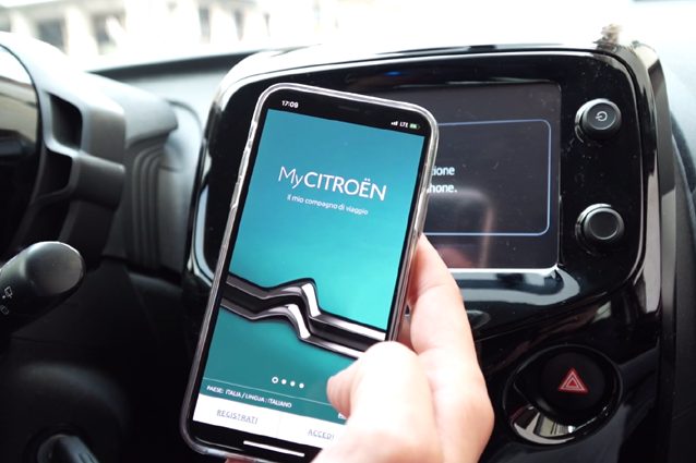 Il sistema di connessione della Citroen C1 attraverso l’app "My Citroen"