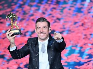 Francesco Gabbani vincitore del Festival di Sanremo 2017 (LaPresse)