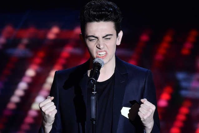 La rivincita di Michele Bravi: primo in una classifica monopolizzata da Sanremo