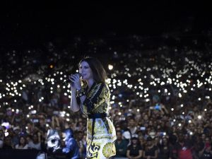 Laura Pausini in concerto (LaPresse, foto di repertorio)