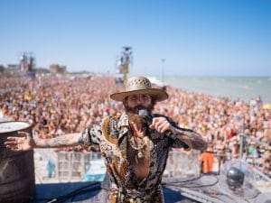 Jovanotti durante il concerto a Fermo (ph Maikid)