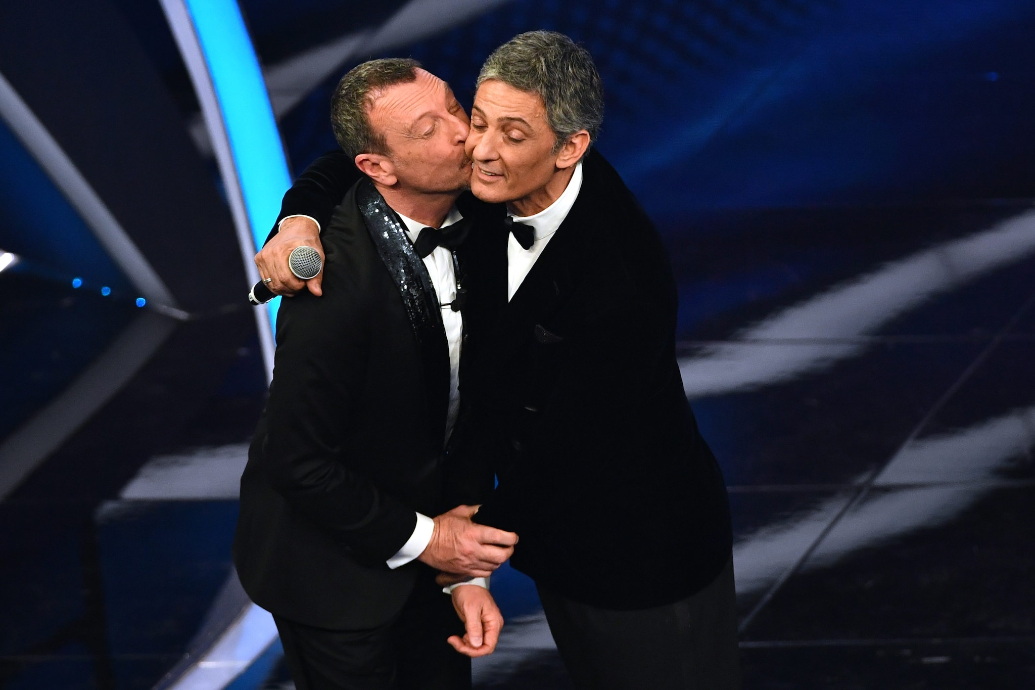 Il Festival di Sanremo 2021 potrebbe slittare di qualche mese per il