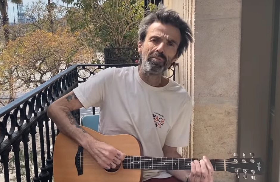 Pau Dones degli Jarabedepalo torna con Vuelvo dopo il ritiro: "La musica mi è tornata in testa"