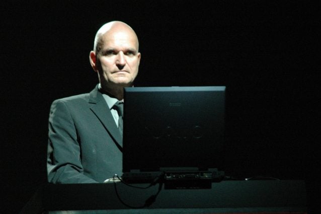 Florian Schneider (Kraftwerk), live in Ferrara (Italy) (ph Daniele Dalledonne, via Wikipedia)