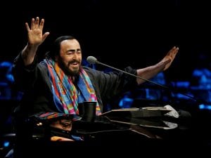 Luciano Pavarotti (China Photos/Getty Images)
