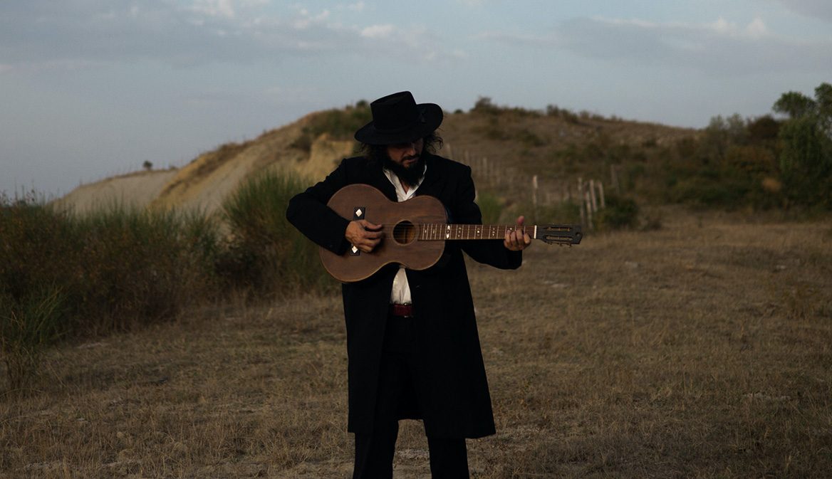 Il miracolo musicale di Vinicio Capossela: lo Sponz punta alle nuove possibilità della pandemia