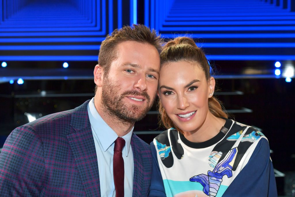 Armie Hammer, star di 'Chiamami col tuo nome', divorzia dalla moglie Elizabeth Chambers