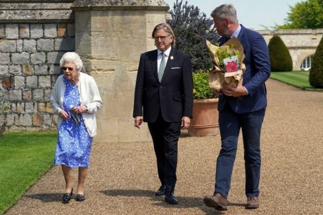 La Regina nel giorno del 100esimo compleanno del defunto marito.