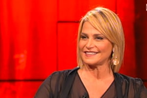 Il primo topless di Simona Ventura, nella foto hot aveva solo 30 anni