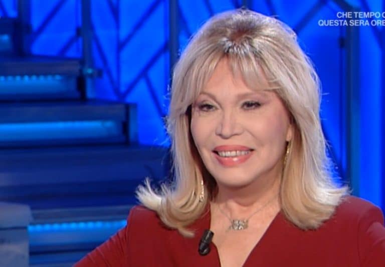 Cosa è Successo A Domenica In Con Amanda Lear