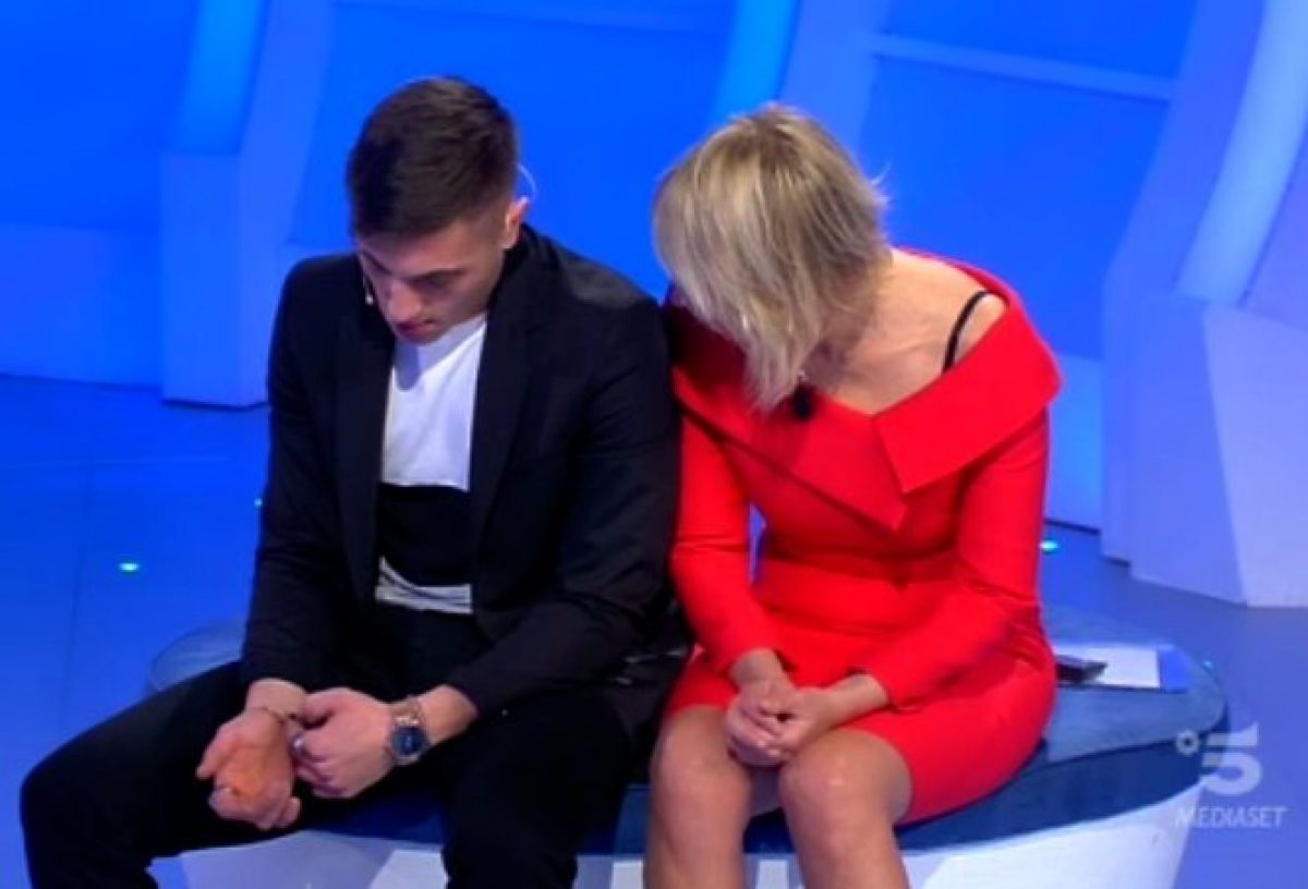 C è Posta Per Te è In Diretta