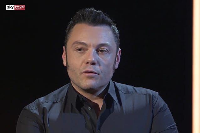 Tiziano Ferro: "La cosa a cui penso di più è avere un figlio"