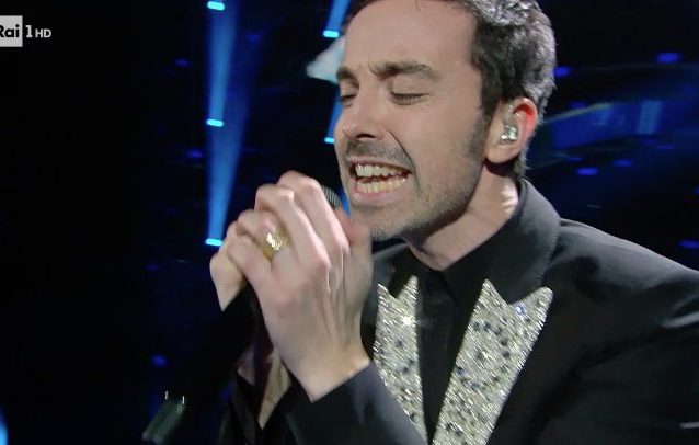 Diodato canta "Fai rumore", è il favorito della finale di Sanremo 2020