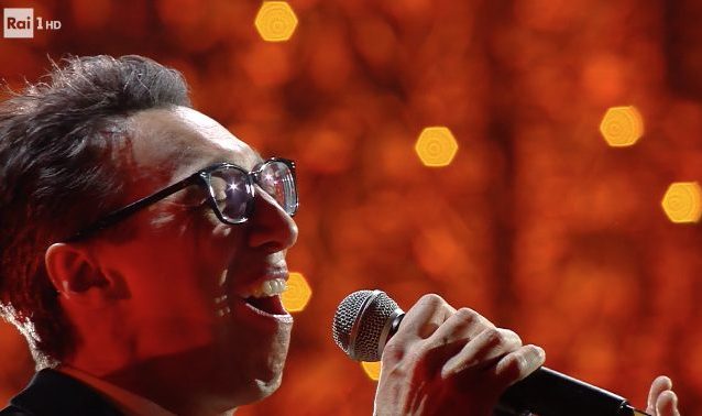 Paolo Jannacci a Sanremo 2020 canta "Voglio parlarti adesso"