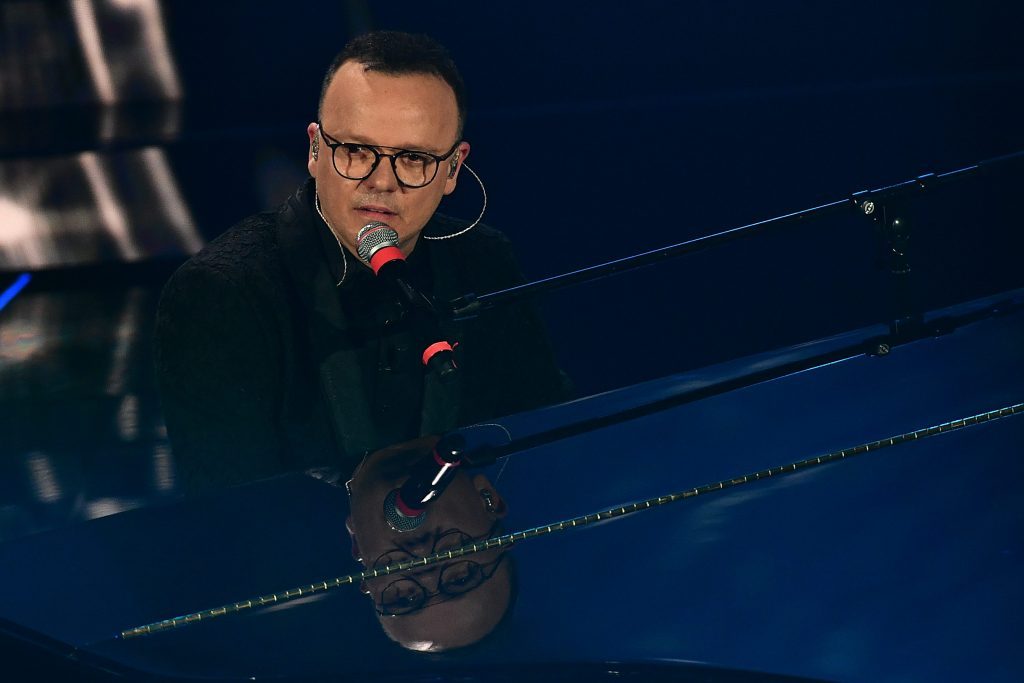 Gigi D'Alessio condurrà l'edizione 2020 di Telethon