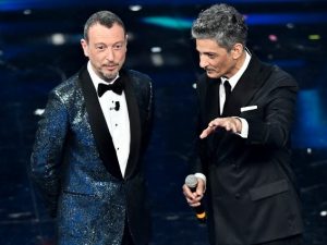 La finale di Sanremo 2021 in diretta: la scaletta minuto per minuto