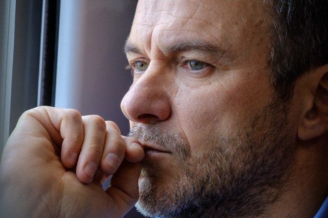 Massimiliano Gallo nella prima foto ufficiale di "Vincenzo Malinconico, Avvocato".