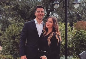 La sorpresa romantica di Stefano a Claudia prima del sì