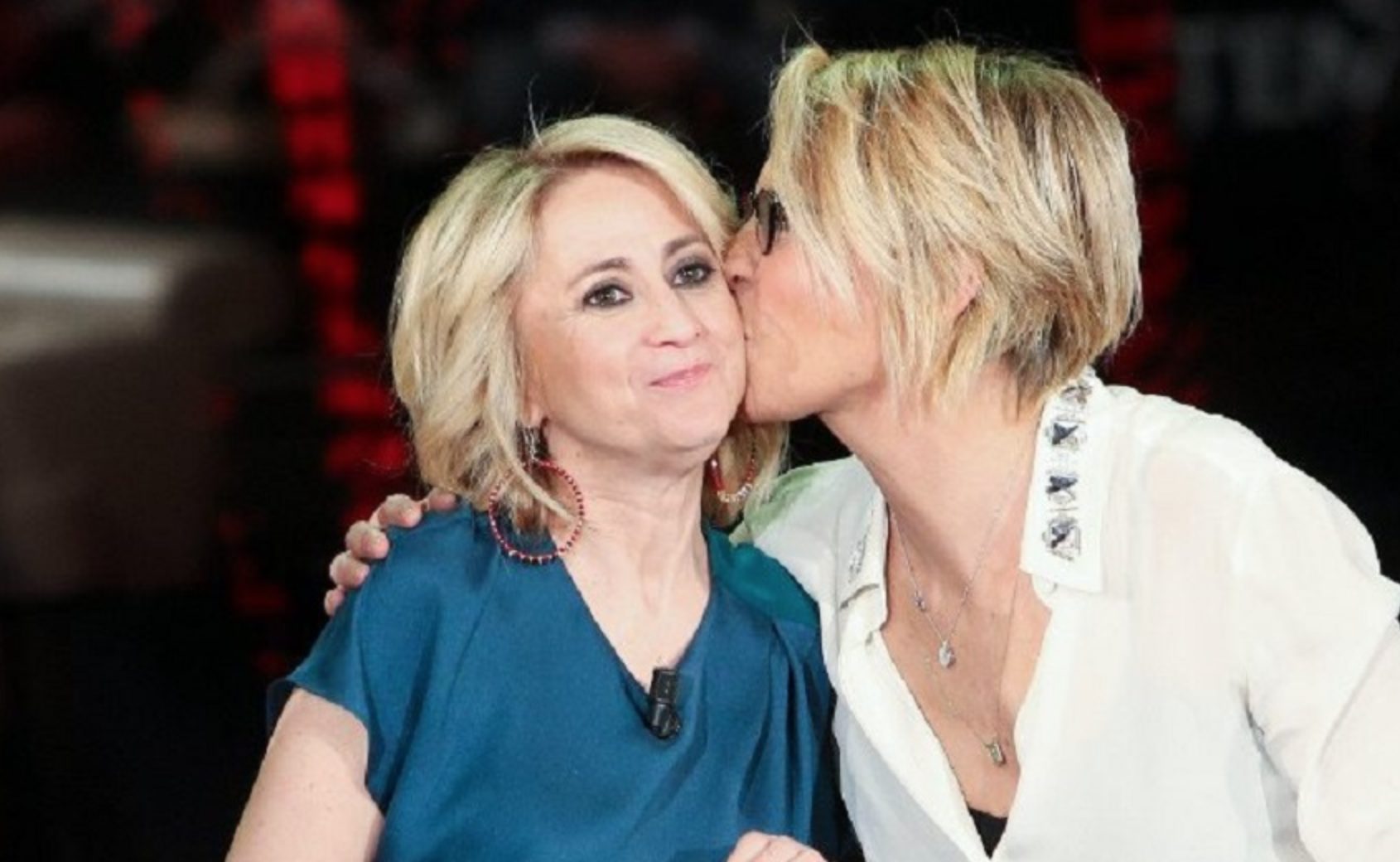 Luciana Littizzetto è diventata mamma grazie a Maria De Filippi: il racconto