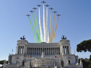 Festività retribuita in busta paga