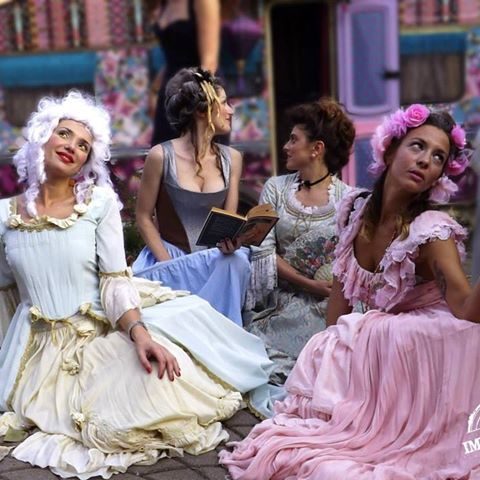 CIRCO DELLE PULCI – evento a tema ’le cortigiane’– Market, music and performance circensi, giochi e intrattenimenti
