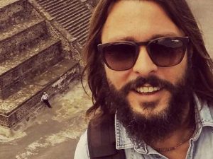 Il viaggiatore che ha mollato tutto per girare il mondo, Claudio Pellizeni