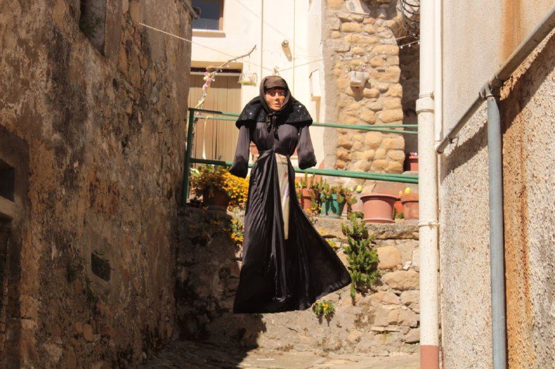 La "Cianara" (tipica strega di Rocchetta Sant’Antonio)