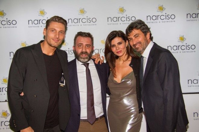 Il modello Gennaro Lillio, con l'imprenditore dei Centri Narciso Nicola Diomaiuta, l'attrice Giovanna Rei e Vincenzo Ferrara per la Fondazione