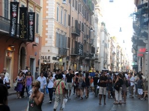 Via del Corso, tra le maggiori vie dello shopping a Roma