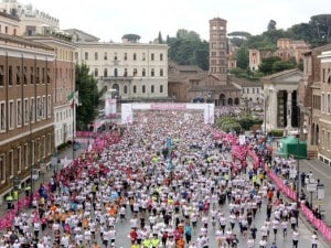 L’edizione 2016 della Race for the cure a Roma (Fonte: Komen Italia via Twitter)
