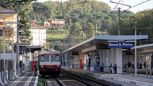 Stazione di Roma San Pietro della linea FL5 (Wikipedia).