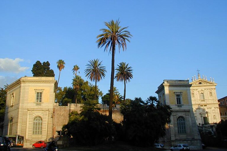 Esterno di Villa Aldobrandini, Roma (WIkipedia).