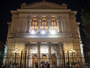 Feste romane: il piano sicurezza tra luci natalizie e mercatini scoppiettanti, ma chi tiene d’occhio il ghetto?