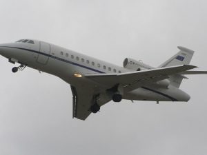 Un Falcon 900 dell’Aeronautica militare italiana