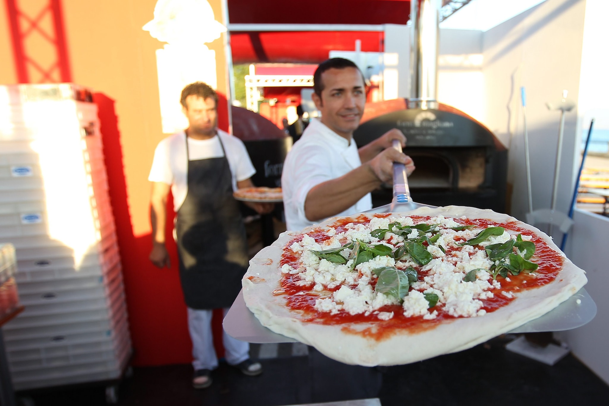 Gino Sorbillo apre a Roma il re della pizza napoletana in Piazza