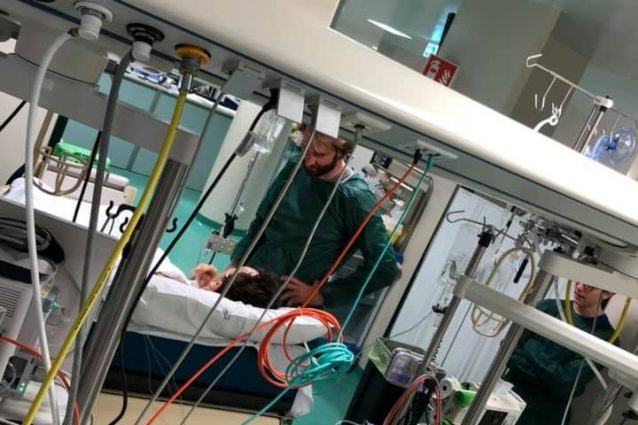 Massimiliano Rosolino visita Manuel al San Camillo, Roma