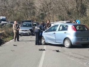 Incidente sulla via dei Laghi a Velletri – foto IlMamilio