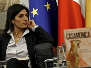 Virginia Raggi alla presentazione del libro ’Casamonica’ di Nello Trocchia