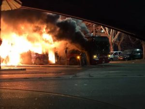 Autobus Atac in fiamme a piazzale Clodio, Roma